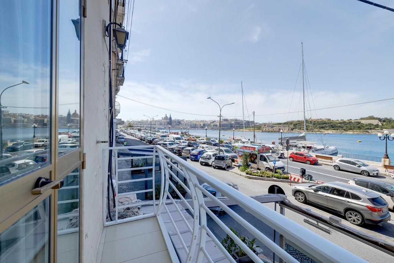 Appartement Unbeatable Location Valletta And Harbour Views à Sliema Extérieur photo