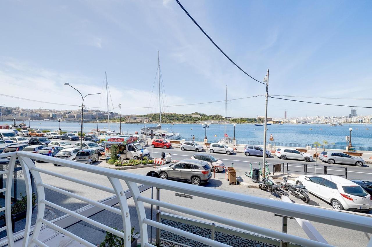 Appartement Unbeatable Location Valletta And Harbour Views à Sliema Extérieur photo