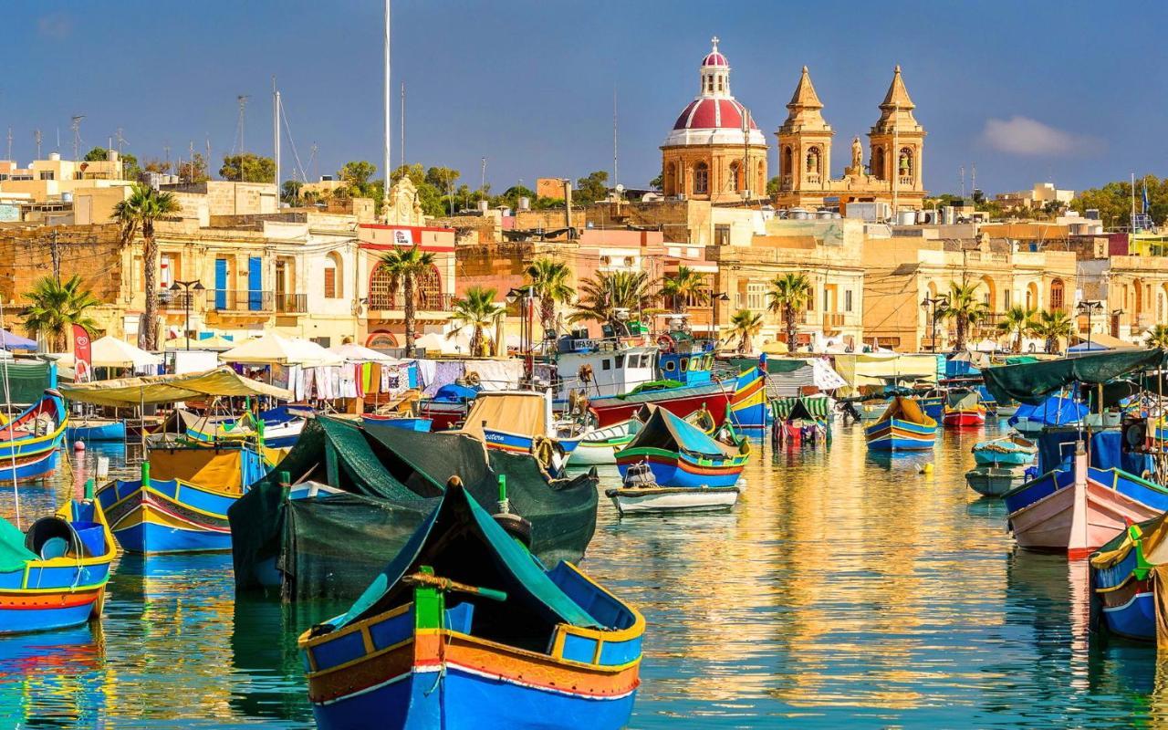 Appartement Unbeatable Location Valletta And Harbour Views à Sliema Extérieur photo
